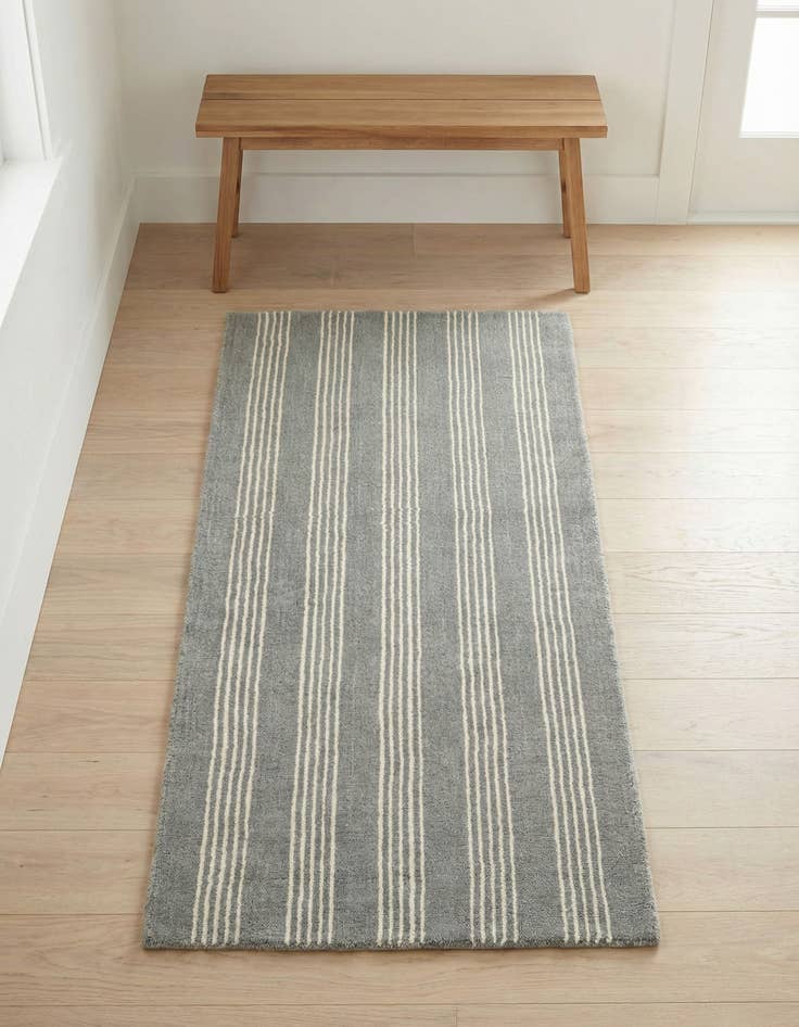 Detail image of 2' x 4' 1 Jill Zarin Striped Wool Runner Rug