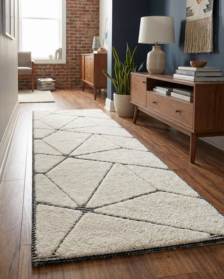 Detail image of 2' 7 x 8' Prismatic Runner Rug
