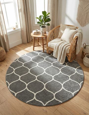 Dark Gray Lattice Frieze Round Rug