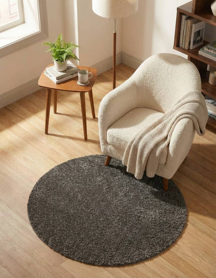 Detail image of 3' 3 x 3' 3 Soft Solid Shag Round Rug