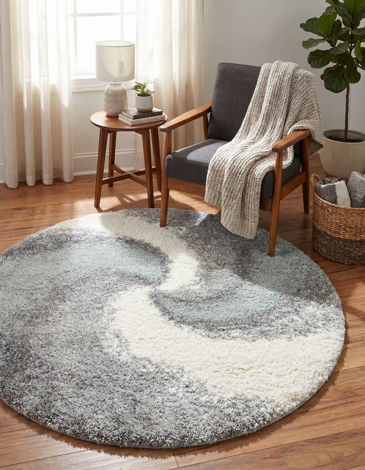 Detail image of 6' x 6' Soft Touch Shag Round Rug