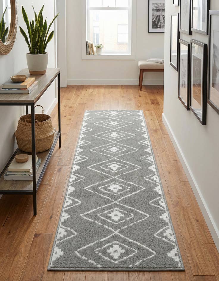 Detail image of 2' x 6' Oslo Runner Rug