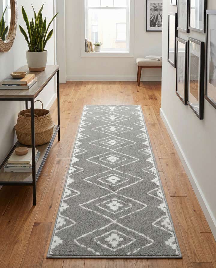 2' x 6' Oslo Runner Rug
