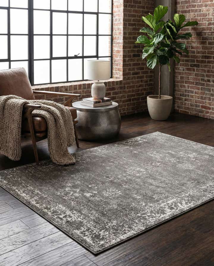 5' 3 x 8' Monte Carlo Rug With Pad Bundle