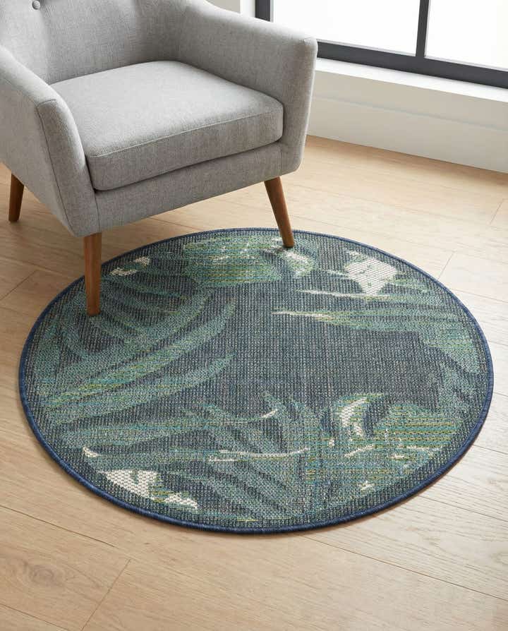 3' 3 x 3' 3 Easy-Clean Baja Indoor / Outdoor Round Rug