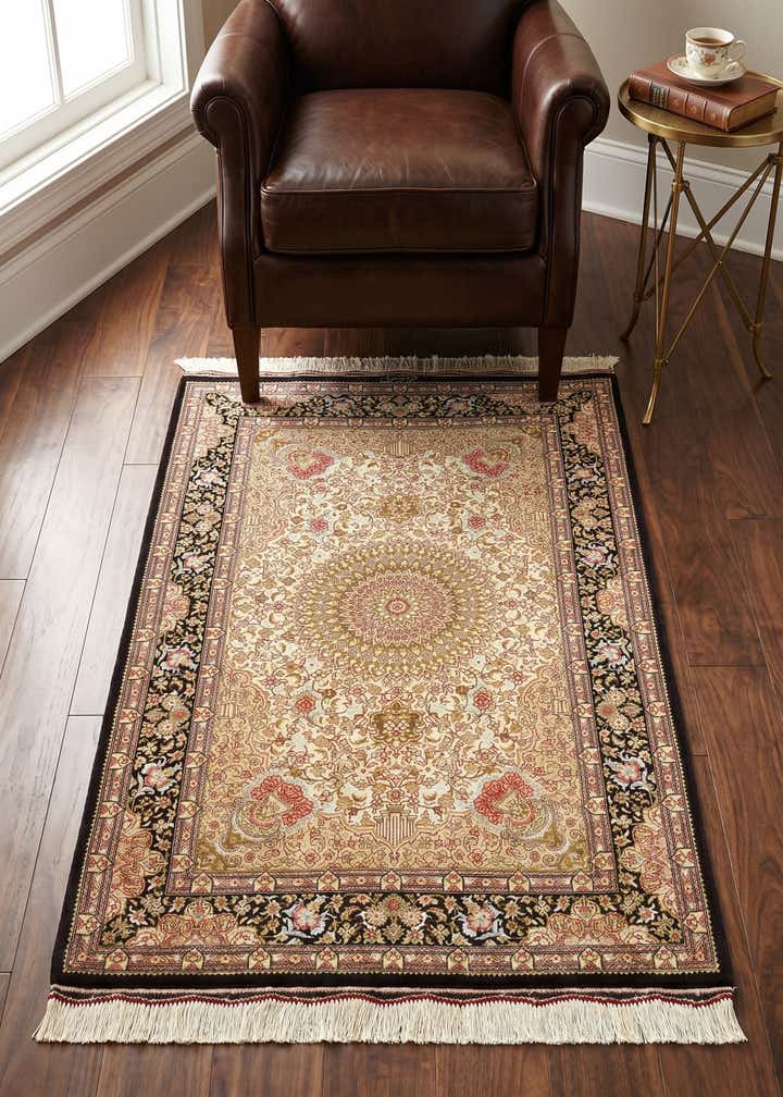 2' 7 x 4' Ghom Silk Rug
