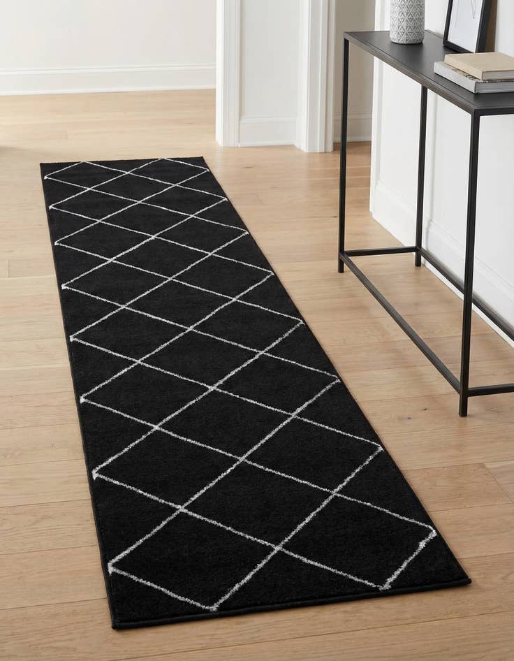 Detail image of 2' x 8' Vogue Geo Runner Rug
