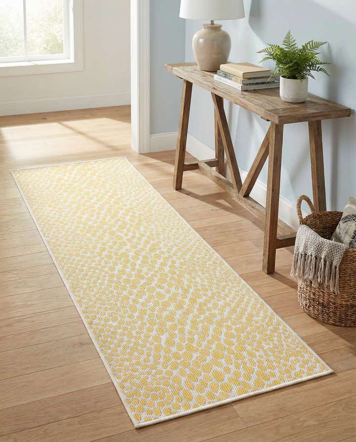 2' x 6' Easy-Clean Jill Zarin Cape Town Indoor / Outdoor Runner Rug