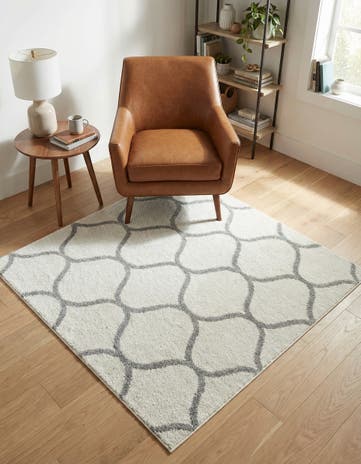 4' x 4' Lattice Frieze Square Rug