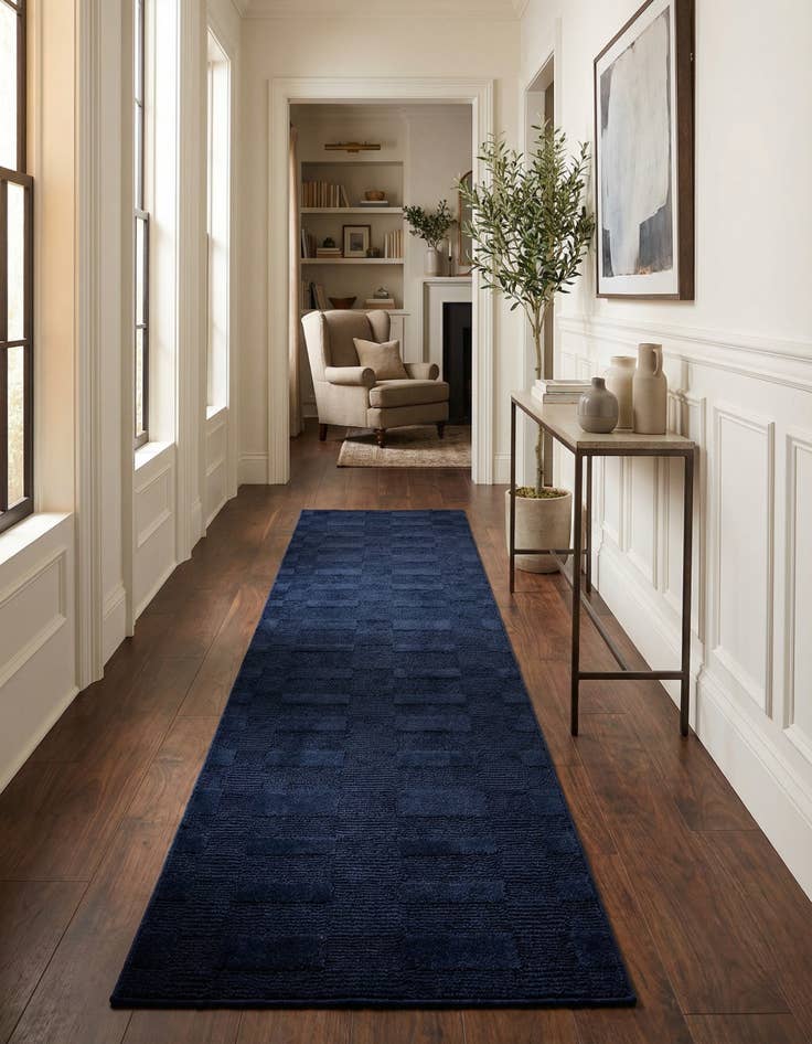 Detail image of 2' 7 x 12' Textura Designer Runner Rug