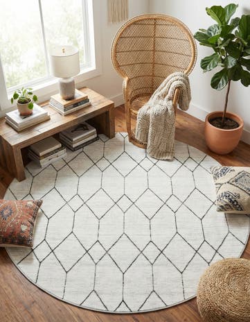 7' x 7' Lattice Trellis Round Rug