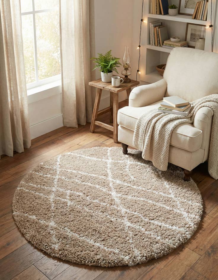 Detail image of 4' x 4' Soft Touch Shag Round Rug