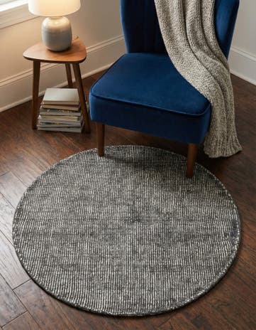 3' 1 x 3' 1 Hand Woven Jill Zarin English Manor Farmhouse Wool Round Rug