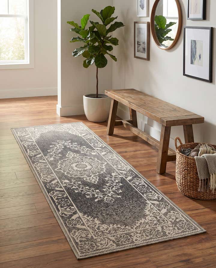 60cm x 185cm Easy-Clean Traditional Indoor / Outdoor Runner Rug