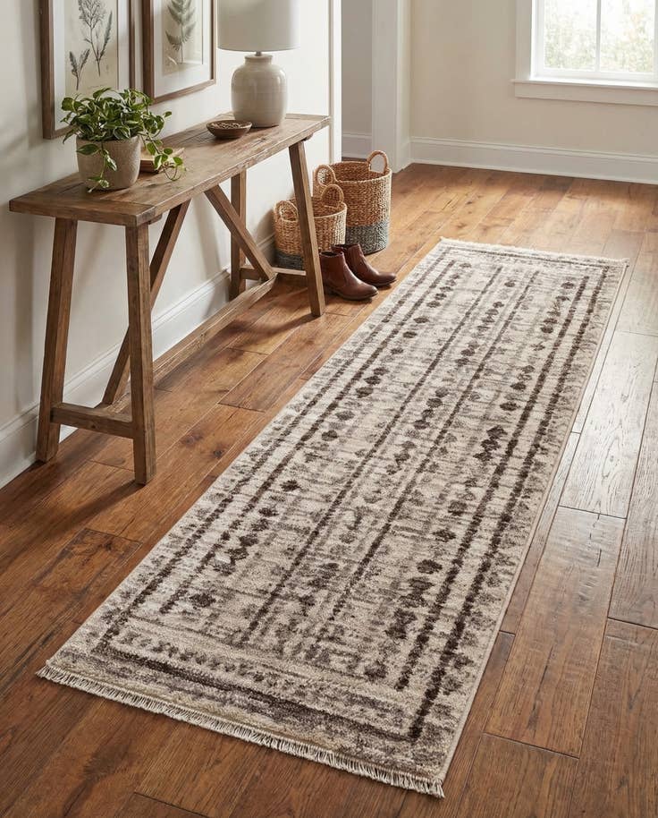 Detail image of 2' x 6' 3 Grand Tradition Runner Rug