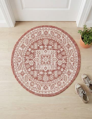 3' x 3' Easy-Clean Aztec Indoor / Outdoor Round Rug