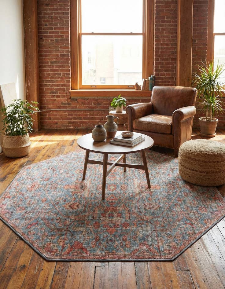 Detail image of 7' 10 x 7' 10 Washable Nostalgia Octagon Rug