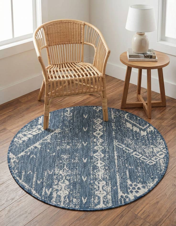 Detail image of 3' x 3' Washable Bohemian Indoor / Outdoor Round Rug
