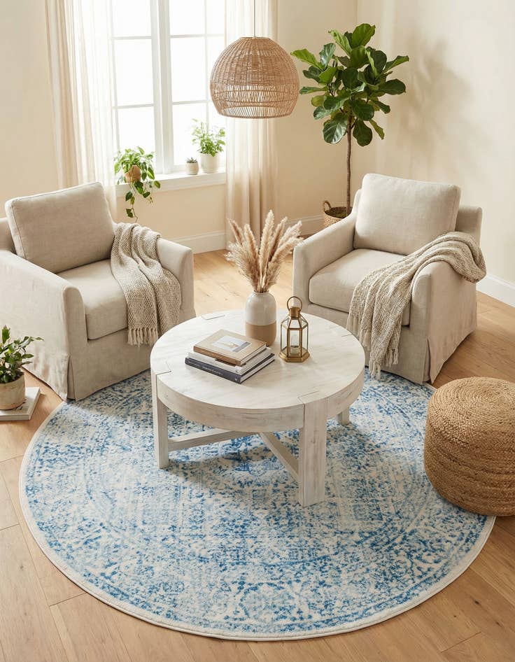 Detail image of 6' x 6' Williamsburg Round Rug