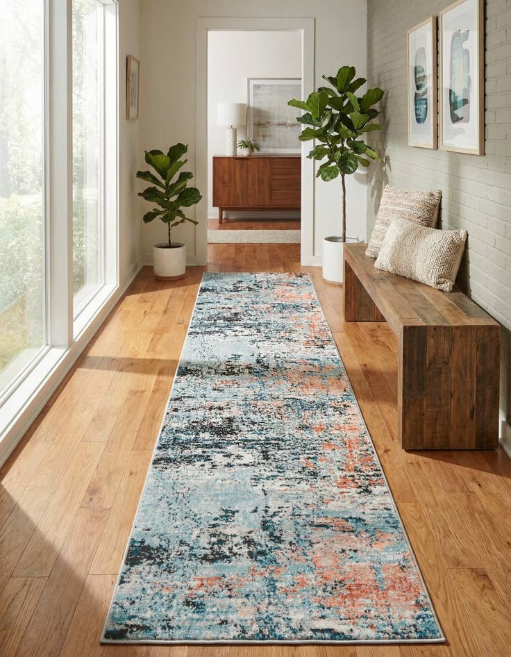 Detail image of  2' 7 x 10' Leipzig Runner Rug