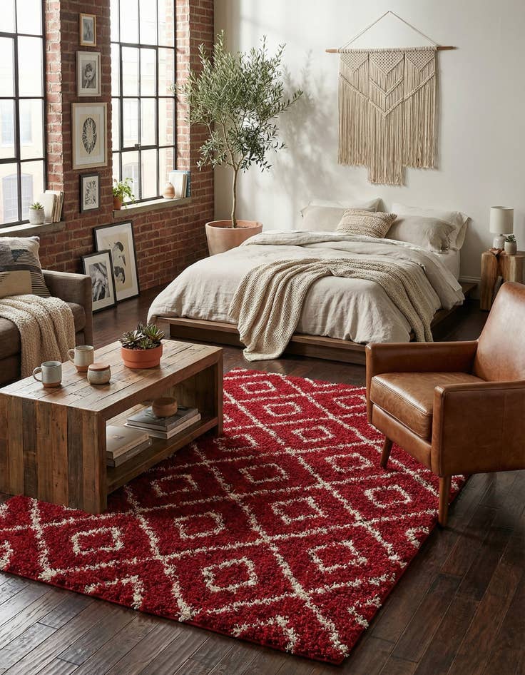 Detail image of 5' 3 x 8' Lattice Shag Rug