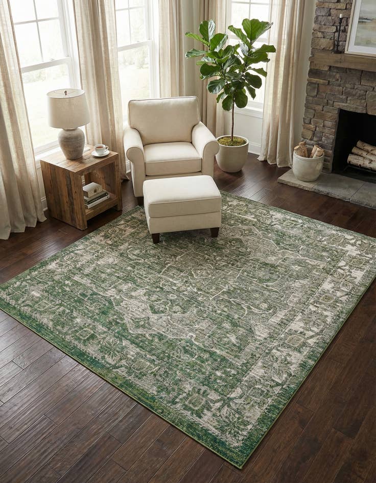 Detail image of 7' 10 x 7' 10 Isabella Square Rug