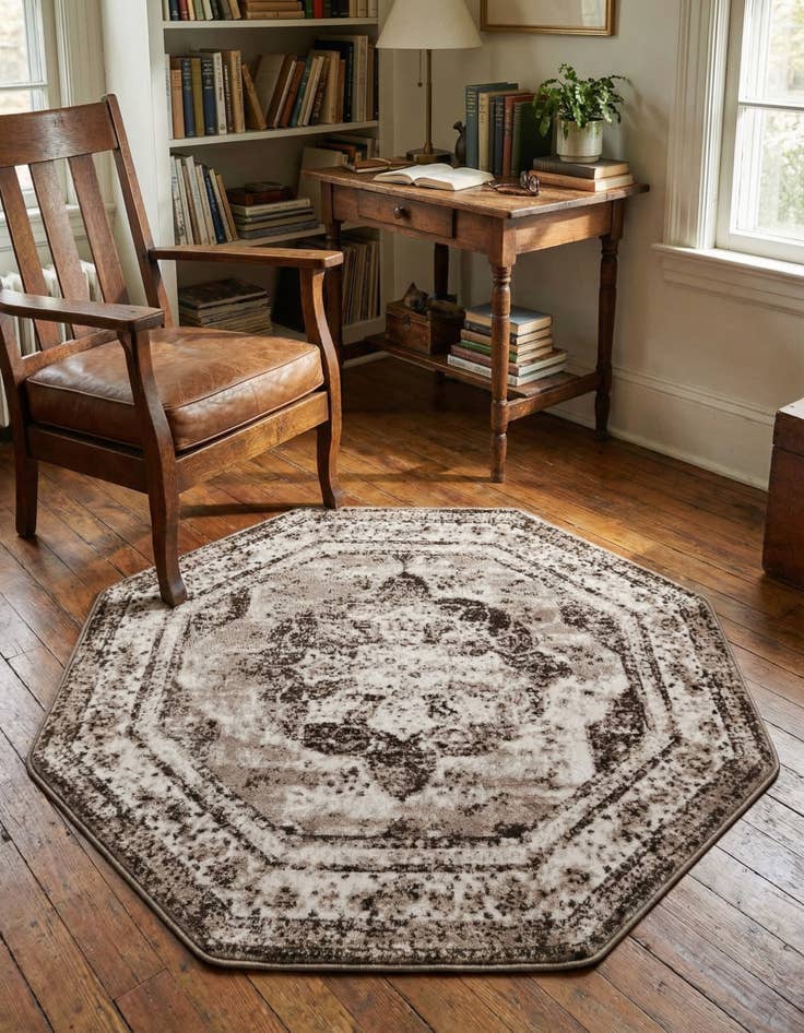 Detail image of 4' 1 x 4' 1 Monaco Octagon Rug