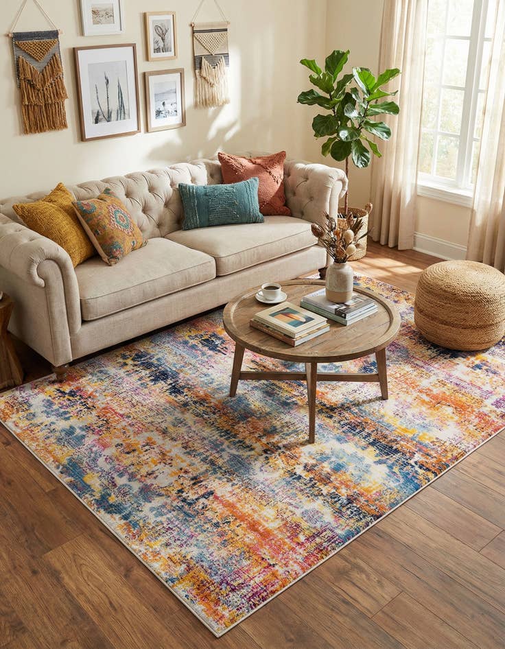 Detail image of 5' x 7' 10 Budapest Rug