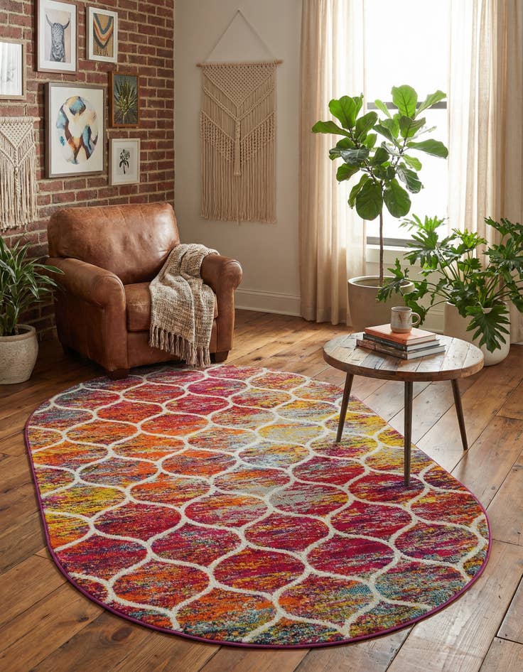 Detail image of 5' 3 x 8' Trellis Frieze Oval Rug