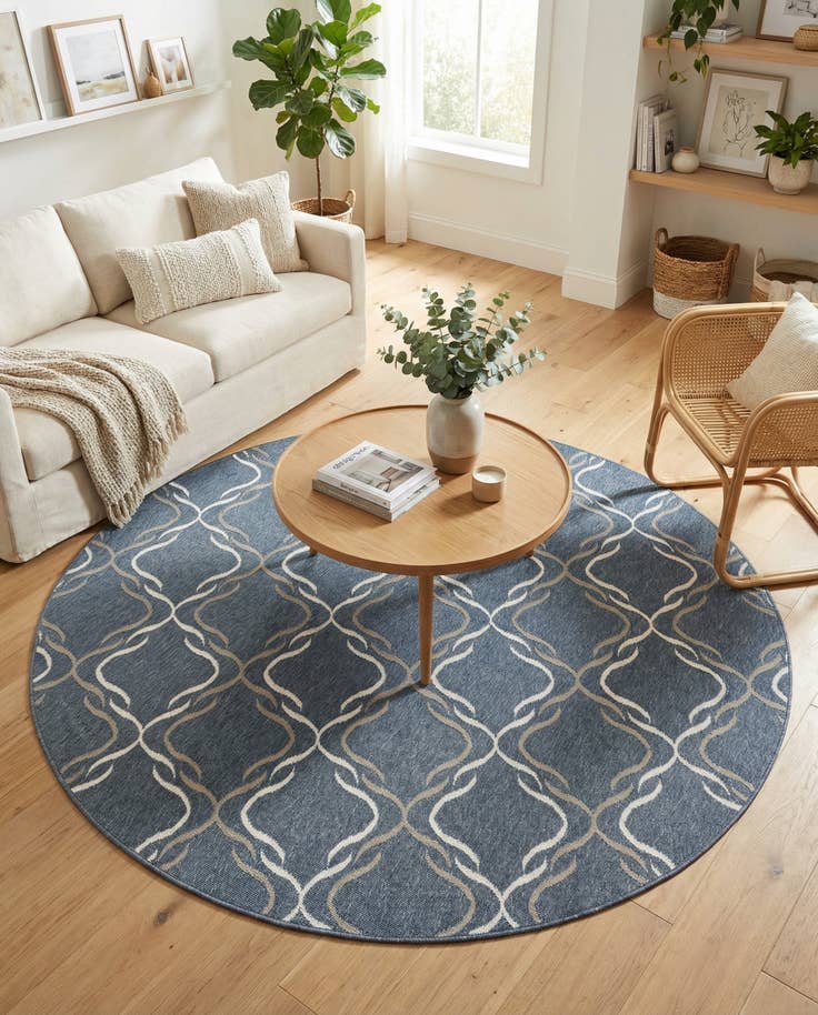 Detail image of 7' x 7' Easy-Clean Trellis Indoor / Outdoor Round Rug