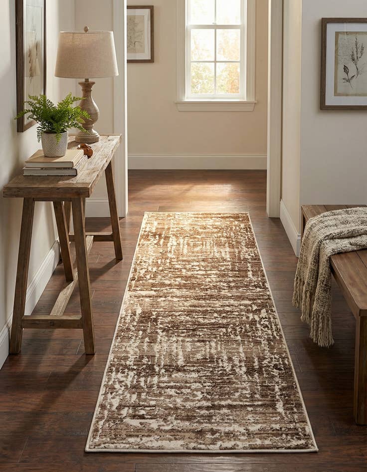 Detail image of 2' x 6' Hermitage Runner Rug