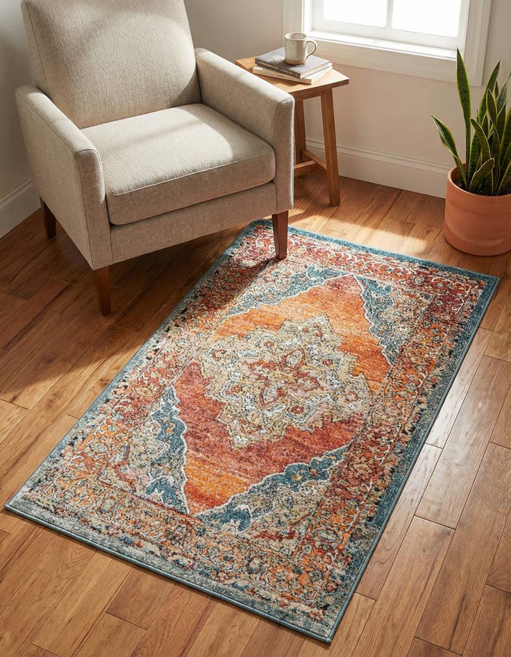 Detail image of 3' 3 x 5' 3 Isabella Rug