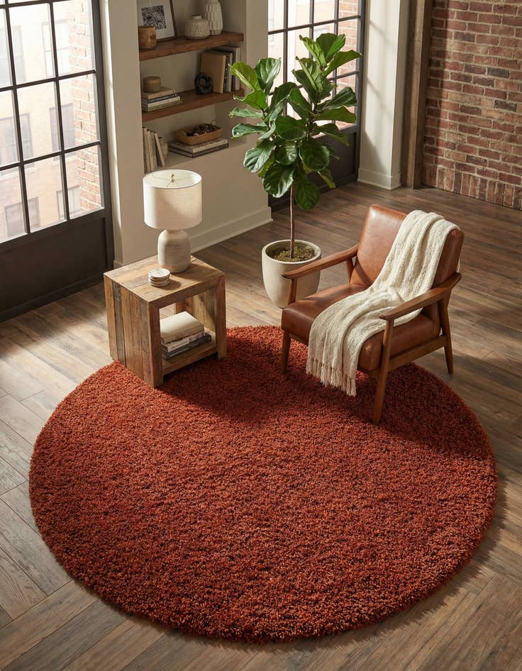 Detail image of 7' x 7' Solid Shag Round Rug