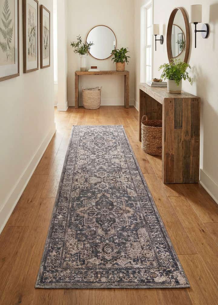 2' 7 x 10' Yara Runner Rug