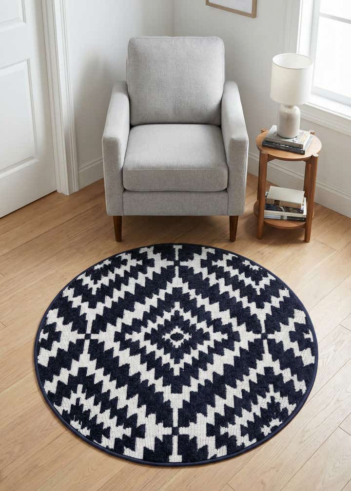 3' x 3' Easy-Clean Sabrina Soto Indoor / Outdoor Round Rug