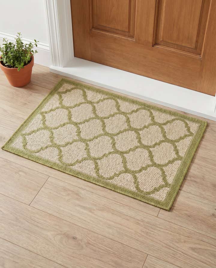 2' 2 x 3' Easy-Clean Lattice Indoor / Outdoor Rug