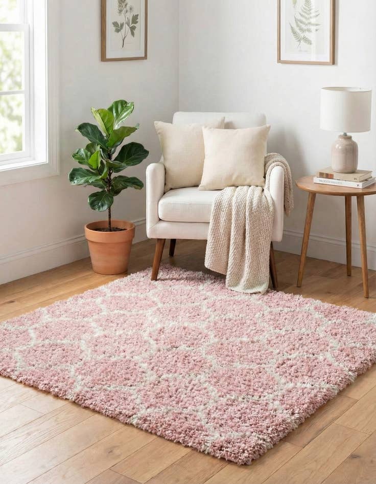 Detail image of 3' 3 x 3' 3 Lattice Shag Square Rug