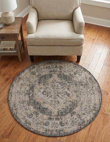 3' x 3' Easy-Clean Traditional Indoor / Outdoor Round Rug