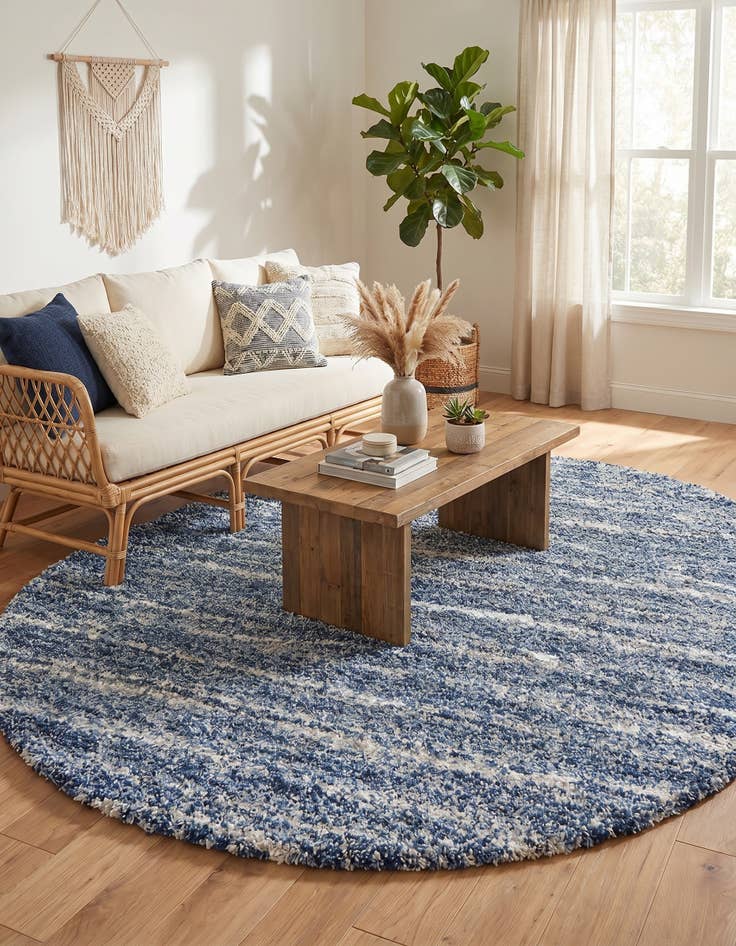 Detail image of 7' 10 x 10' Serenity Shag Oval Rug
