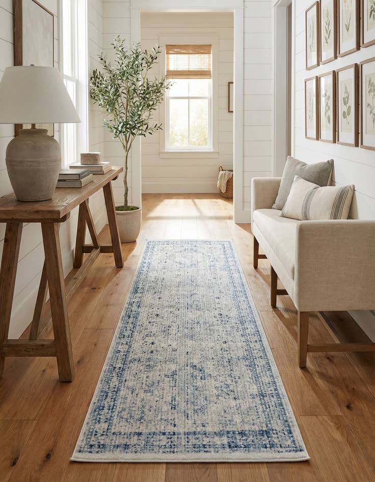 Detail image of 2' 2 x 6' Noble Runner Rug