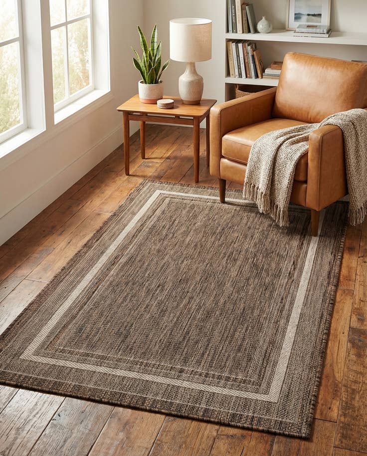 Detail image of 3' 1 x 5' 3 Easy-Clean Border Indoor / Outdoor Rug