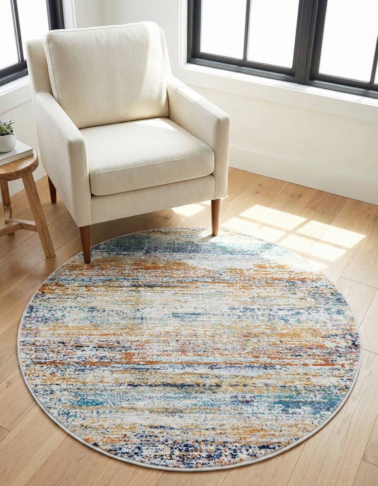 Detail image of 3' 7 x 3' 7 Malibu Round Rug