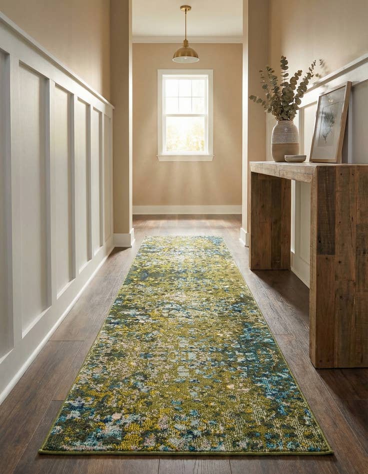 Detail image of 2' 7 x 10'  Washable Barcelona Runner Rug