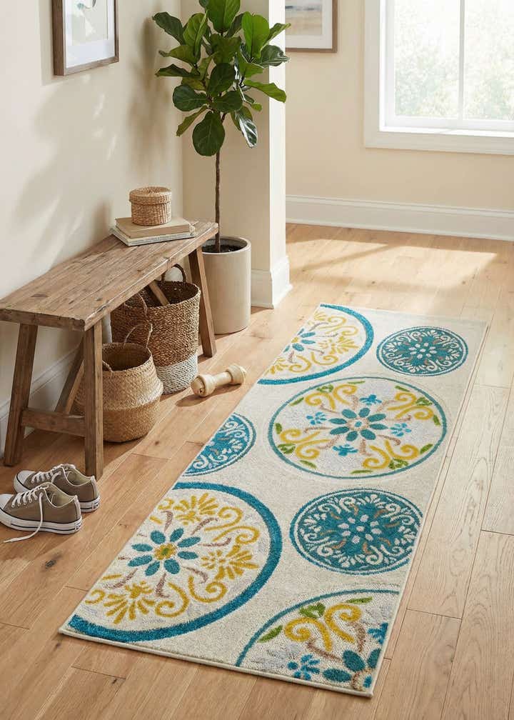 2' x 6' Easy-Clean Modern Indoor / Outdoor Runner Rug
