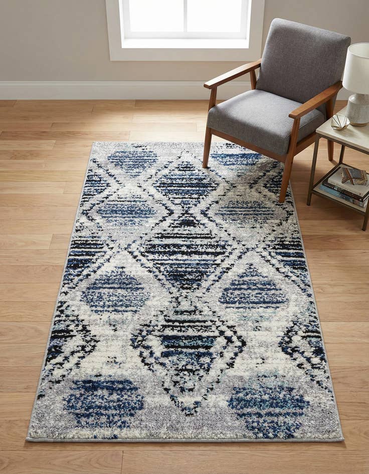 Detail image of 3' 3 x 5' 3 Tagine Rug