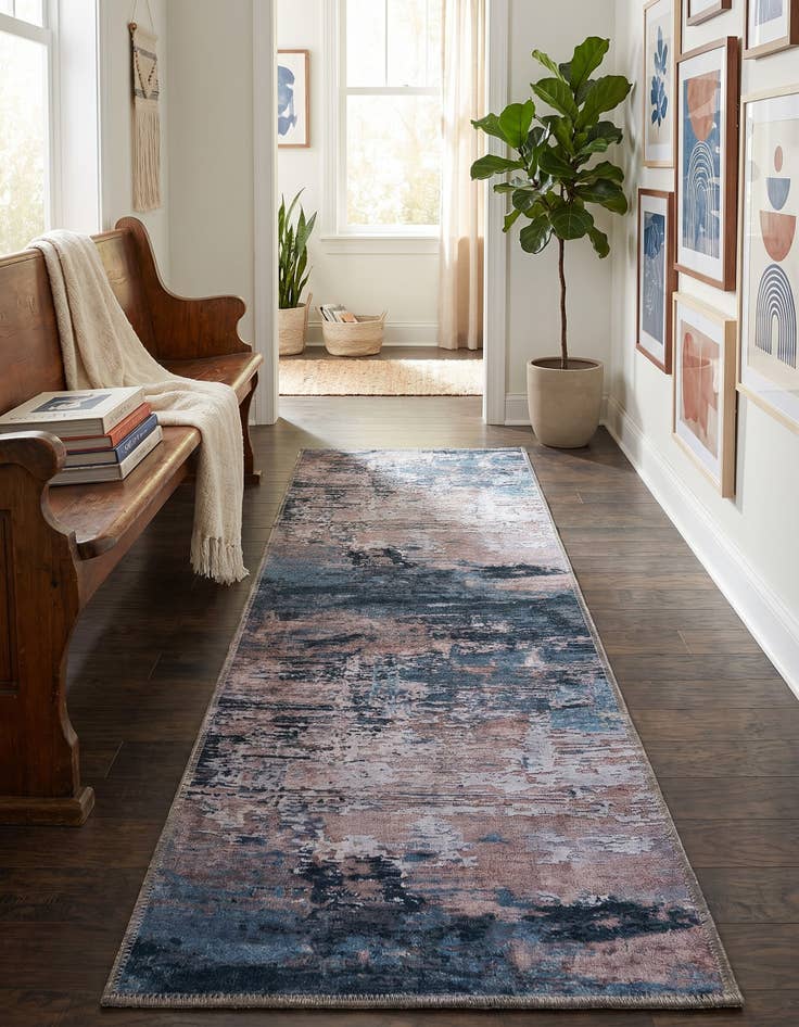 Detail image of 2' x 5' Yara Runner Rug