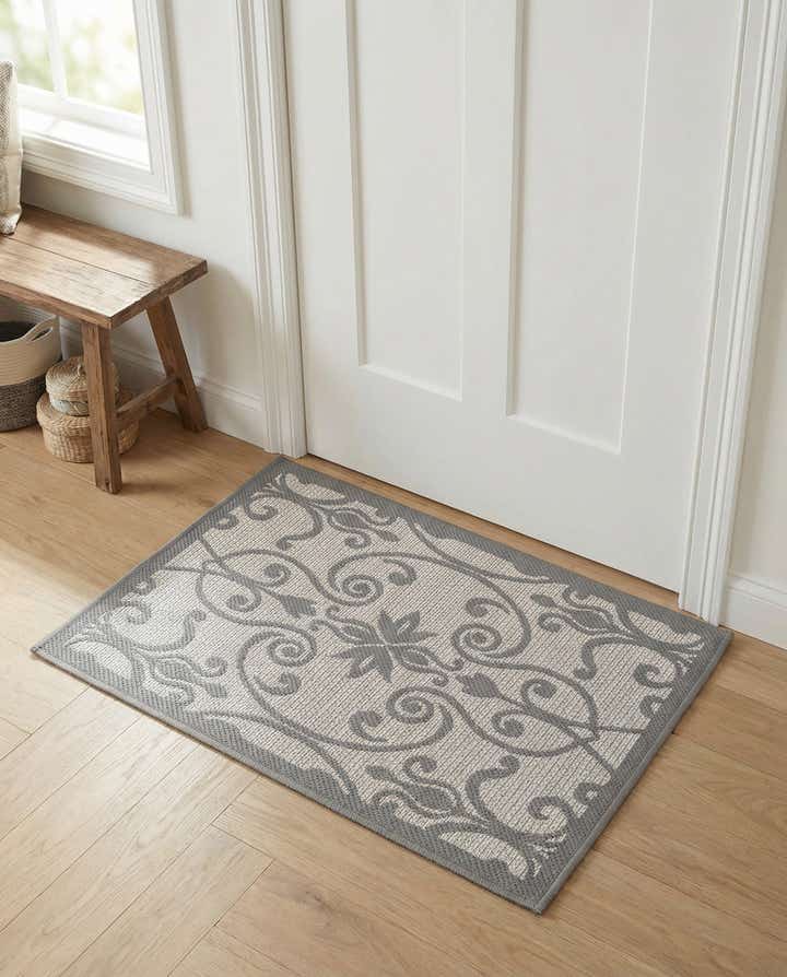 2' 2 x 3' Easy-Clean Botanical Indoor / Outdoor Rug
