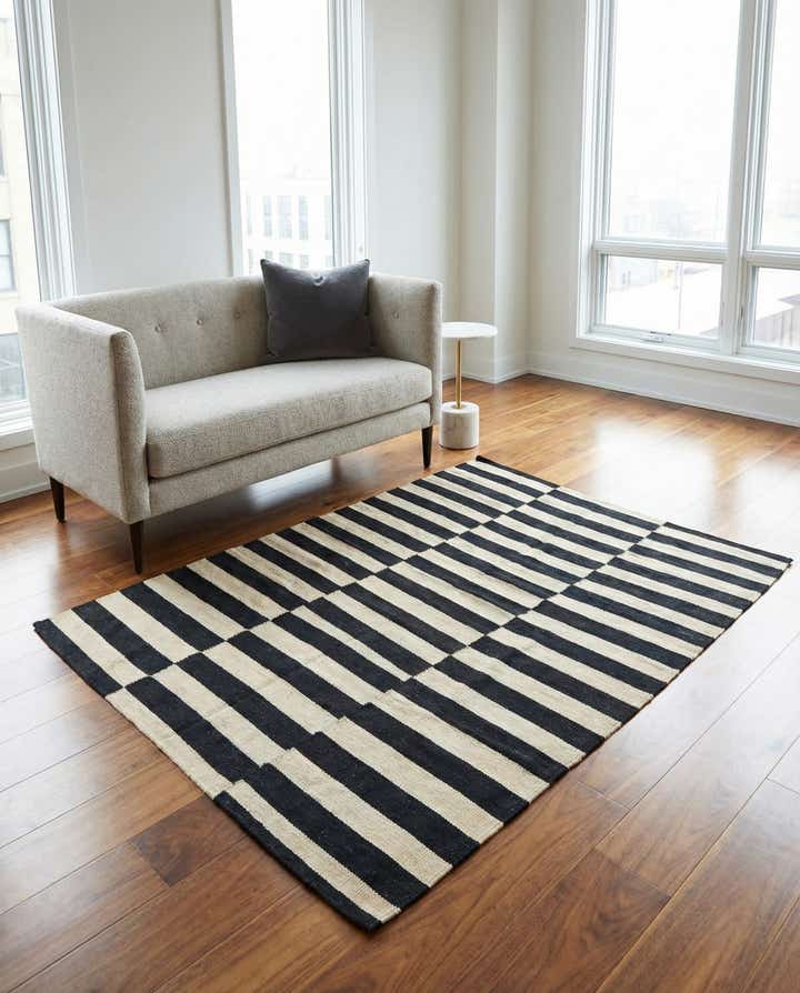 4' 1 x 5' 10 Hand Woven Kilim Modern Wool Rug