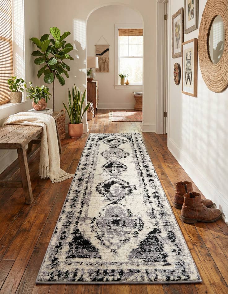 Detail image of 2' x 7' 10 Tagine Runner Rug