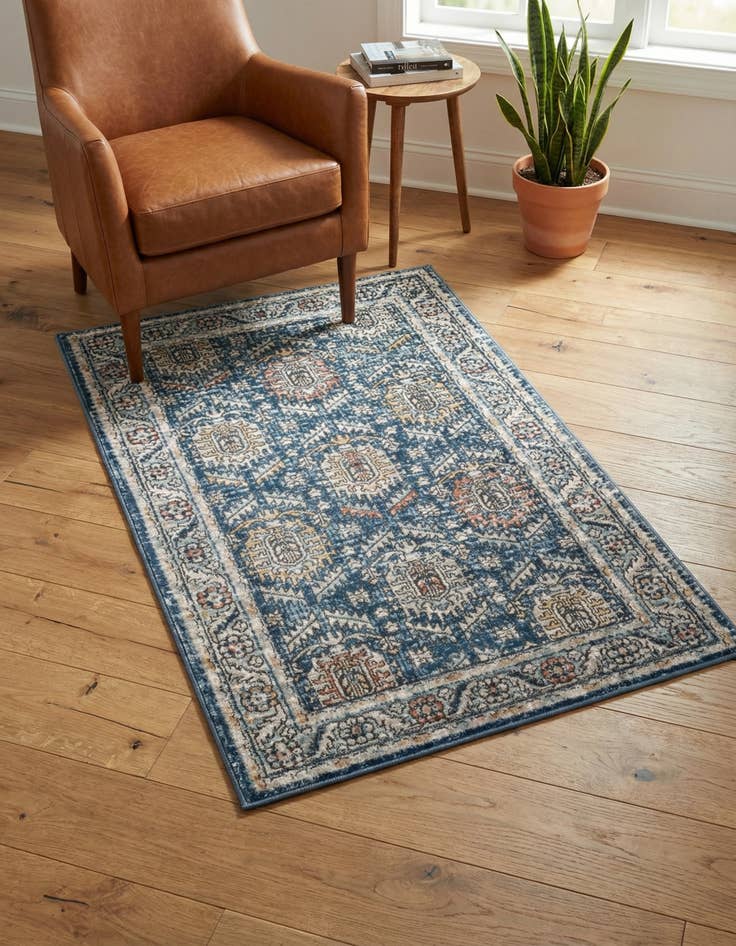 Detail image of 3' 3 x 5' 3 Nyla Rug